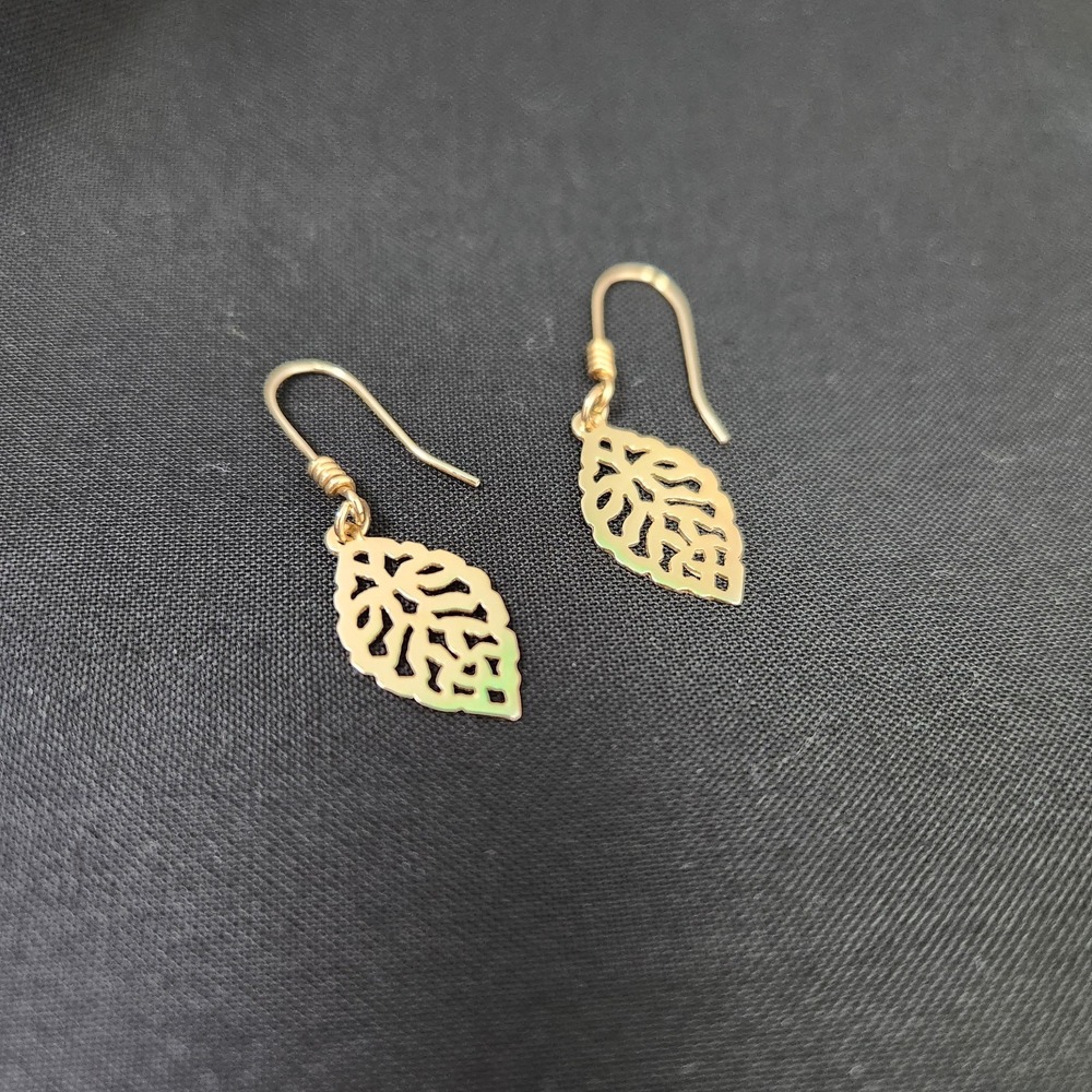 James Avery Retired Leaf Dangle Earrings 14k Yellow Gold Fishhook Style With Box - Picture 9 of 13